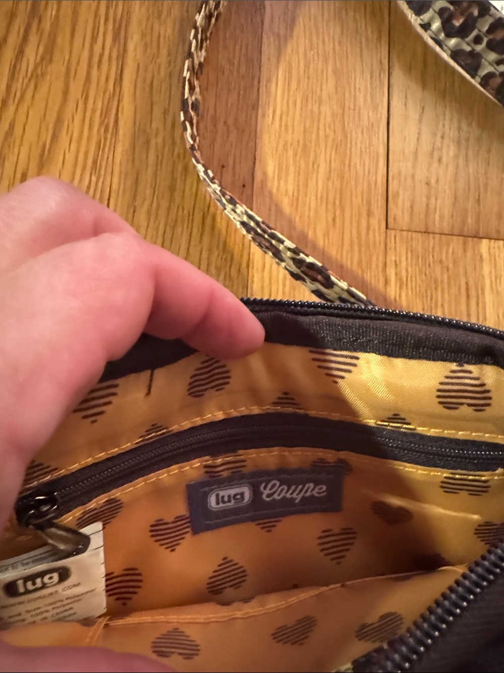 🐷 Lug Leopard Brown Coupe Quilted Crossbody Belt Bag - Picture 5 of 11